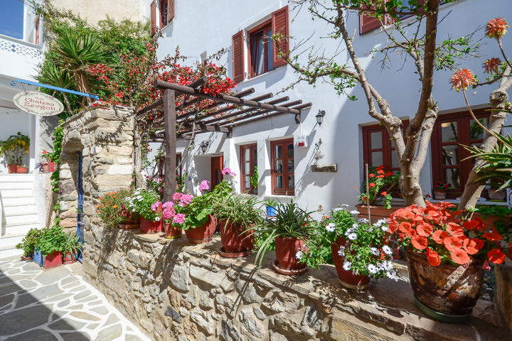 Chateau Zevgoli in Naxos